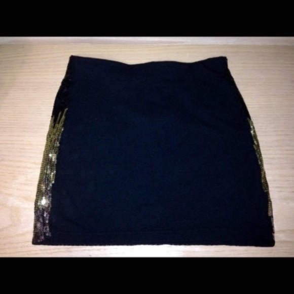 H&M DIVIDED gold and black sequin mini skirt NWT Size 8 - Picture 3 of 6